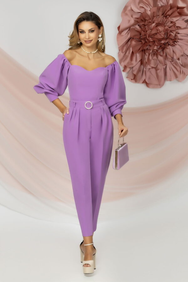 Pantalon de zi AVARO conic cu pliuri în talie și accesoriu perle