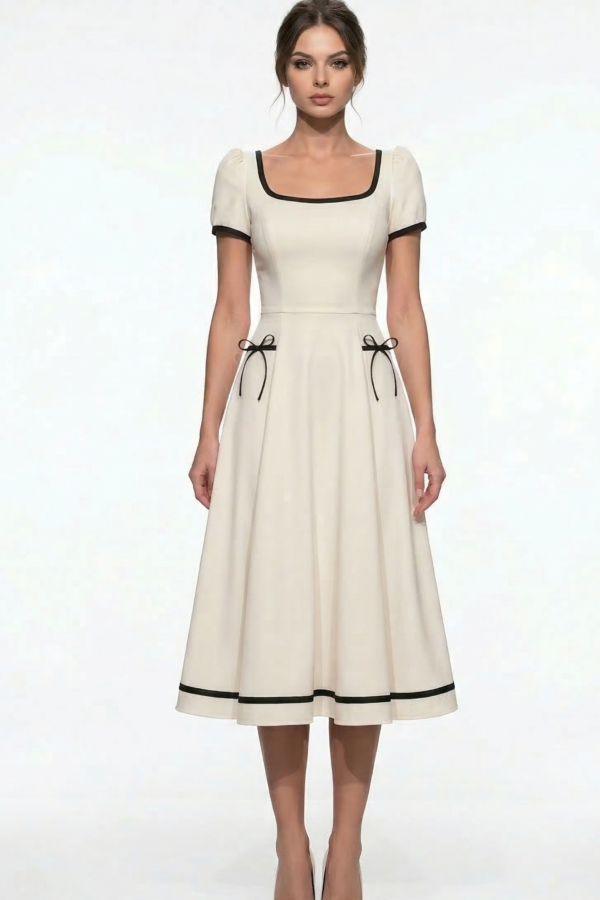 Rochie cocktail midi ivory cu funde discrete și detalii negre "Sophia"